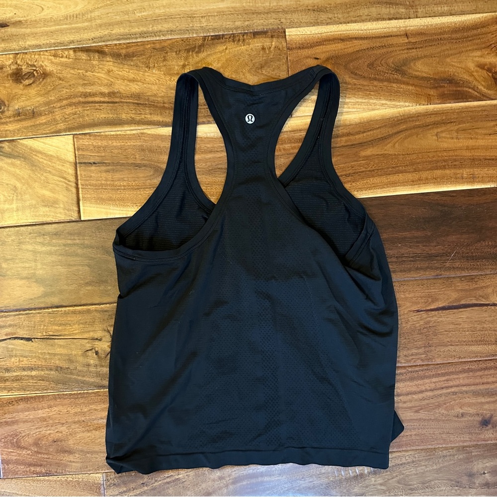 Lululemon swiftly tech racerback tank top 2.0 race length